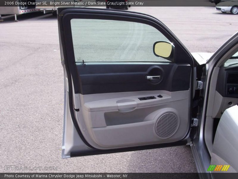 Bright Silver Metallic / Dark Slate Gray/Light Slate Gray 2006 Dodge Charger SE
