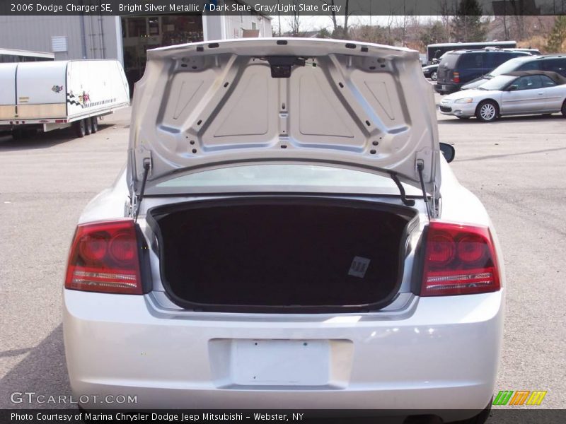 Bright Silver Metallic / Dark Slate Gray/Light Slate Gray 2006 Dodge Charger SE