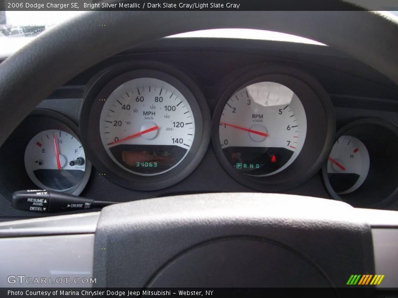 Bright Silver Metallic / Dark Slate Gray/Light Slate Gray 2006 Dodge Charger SE