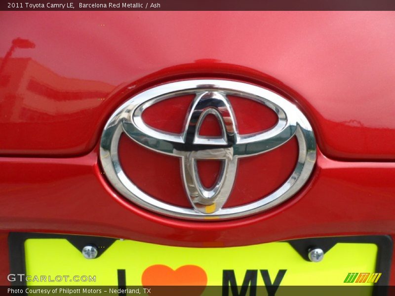 Barcelona Red Metallic / Ash 2011 Toyota Camry LE