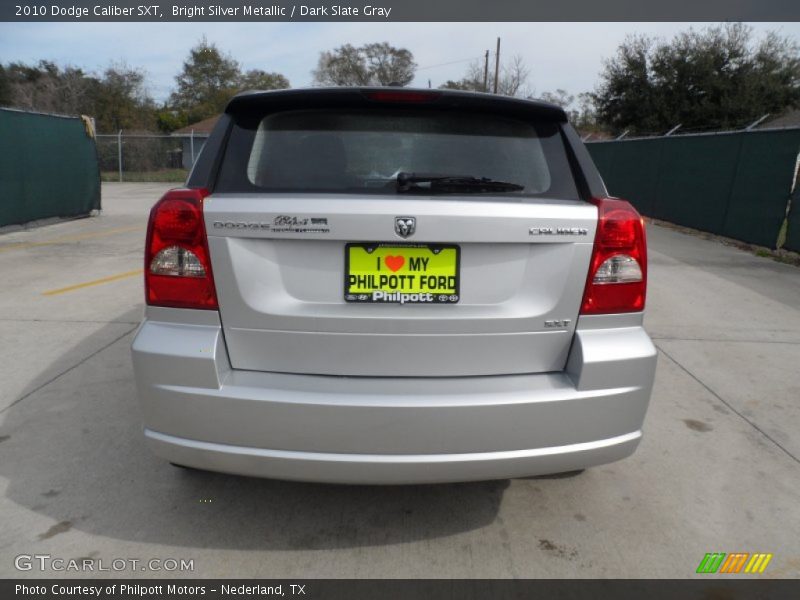 Bright Silver Metallic / Dark Slate Gray 2010 Dodge Caliber SXT