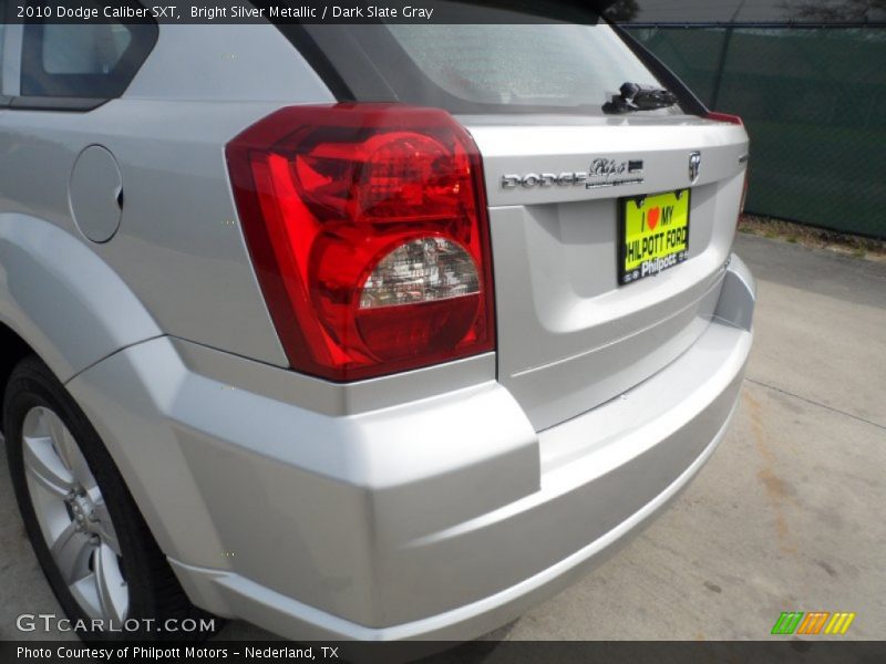 Bright Silver Metallic / Dark Slate Gray 2010 Dodge Caliber SXT