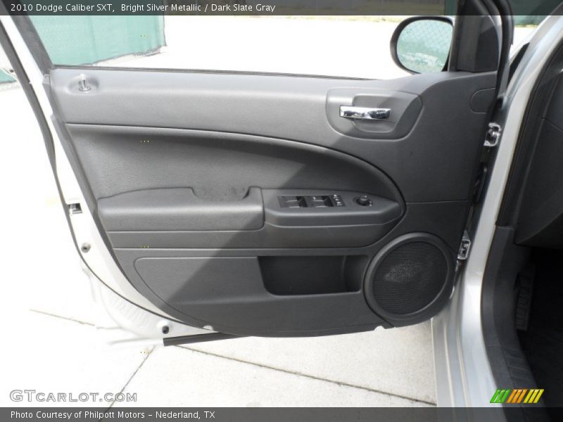 Bright Silver Metallic / Dark Slate Gray 2010 Dodge Caliber SXT
