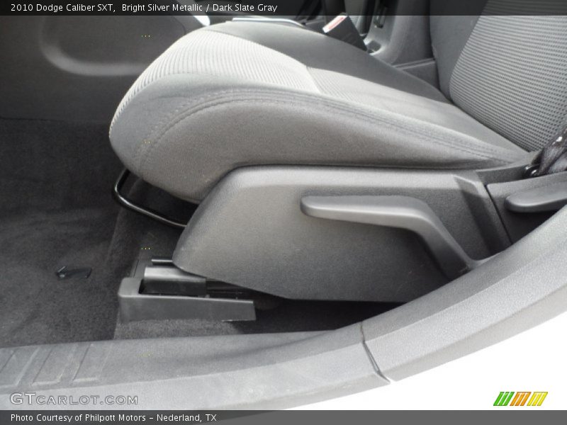 Bright Silver Metallic / Dark Slate Gray 2010 Dodge Caliber SXT