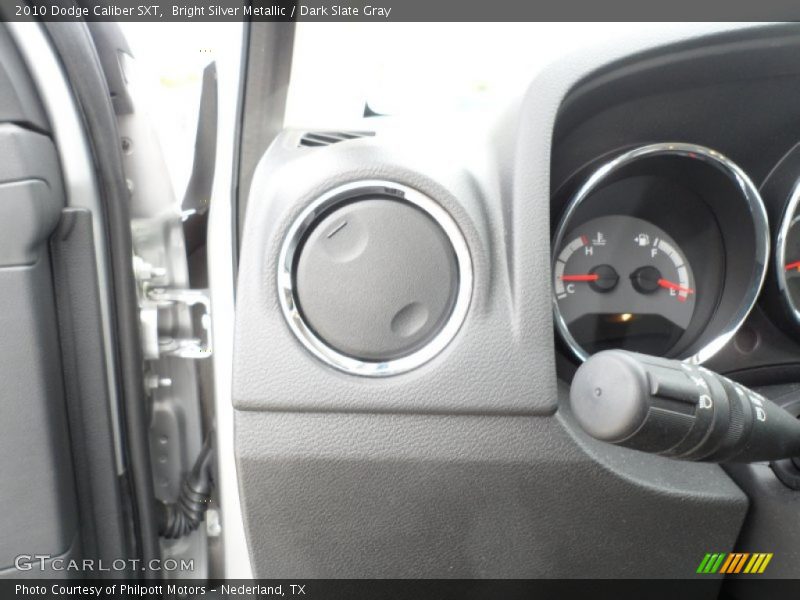 Bright Silver Metallic / Dark Slate Gray 2010 Dodge Caliber SXT
