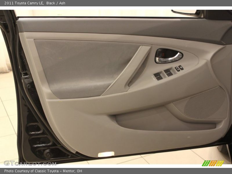 Black / Ash 2011 Toyota Camry LE