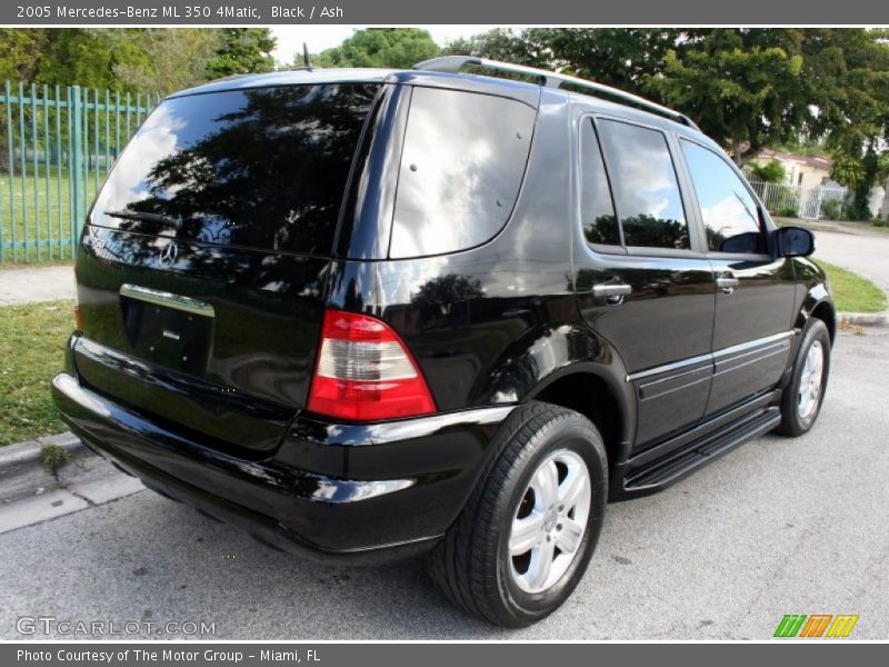 Black / Ash 2005 Mercedes-Benz ML 350 4Matic