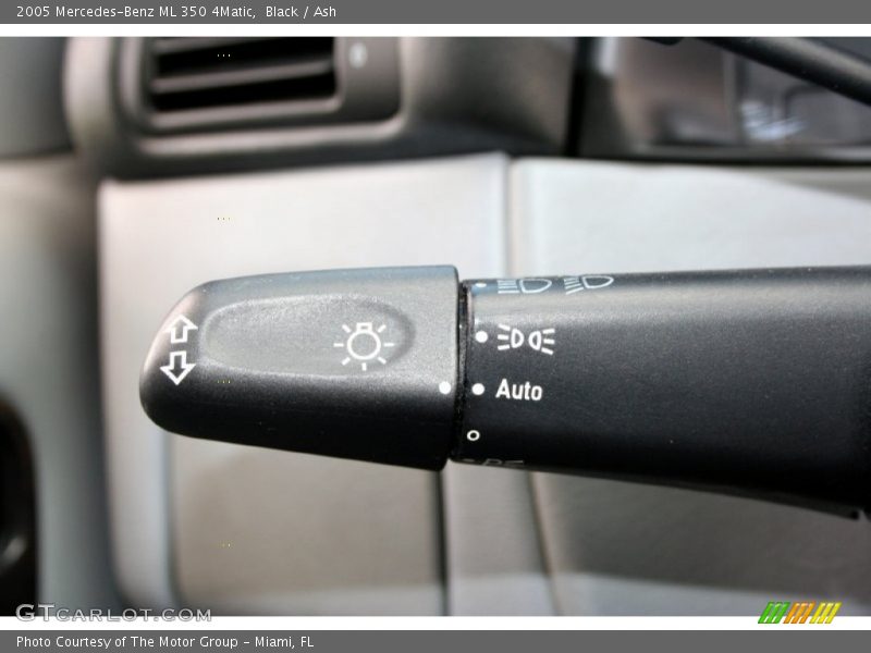 Black / Ash 2005 Mercedes-Benz ML 350 4Matic