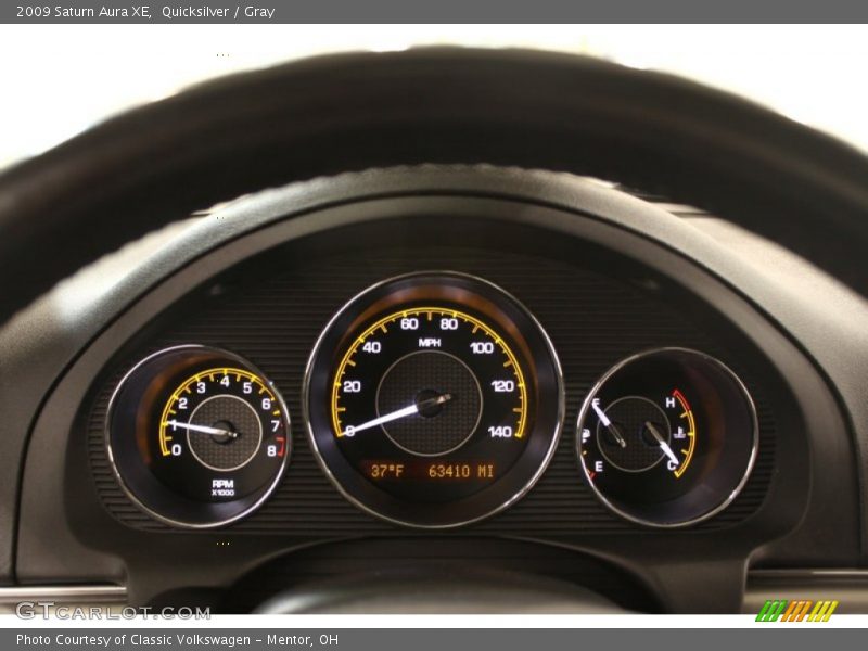 Quicksilver / Gray 2009 Saturn Aura XE