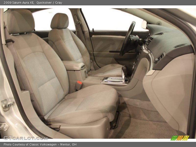 Quicksilver / Gray 2009 Saturn Aura XE