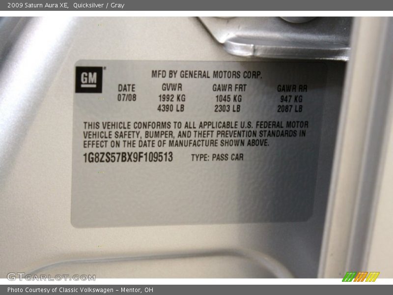 Quicksilver / Gray 2009 Saturn Aura XE