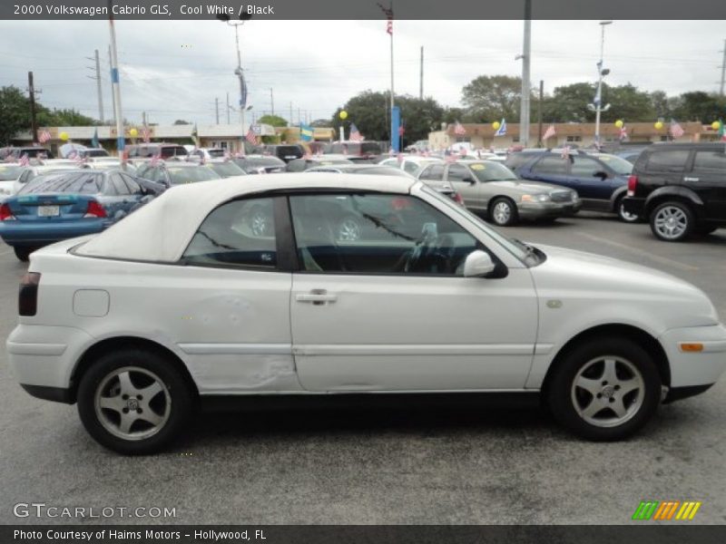 Cool White / Black 2000 Volkswagen Cabrio GLS