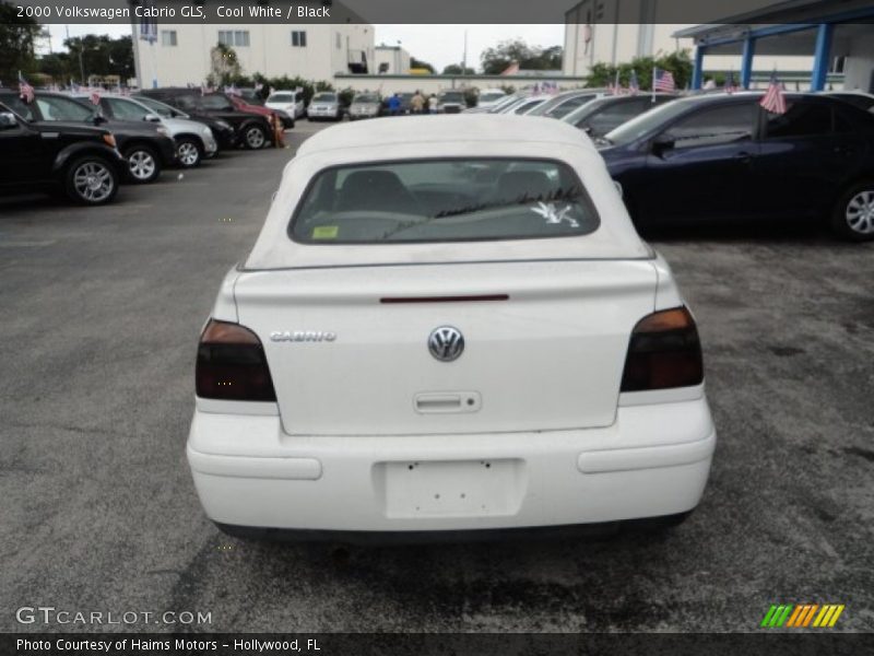 Cool White / Black 2000 Volkswagen Cabrio GLS