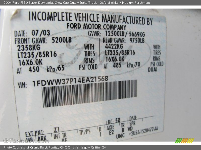 Oxford White / Medium Parchment 2004 Ford F350 Super Duty Lariat Crew Cab Dually Stake Truck