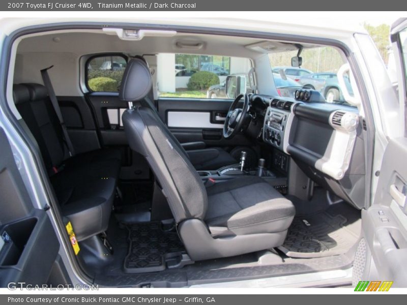 Titanium Metallic / Dark Charcoal 2007 Toyota FJ Cruiser 4WD