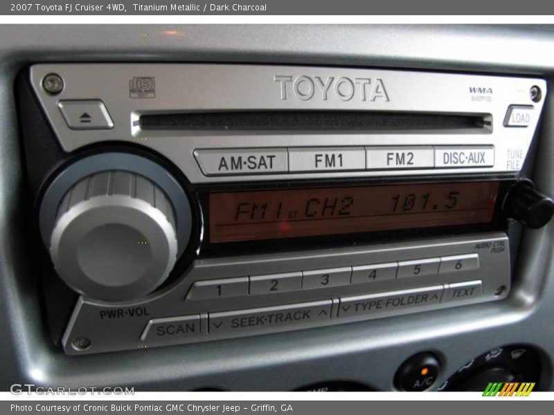 Audio System of 2007 FJ Cruiser 4WD