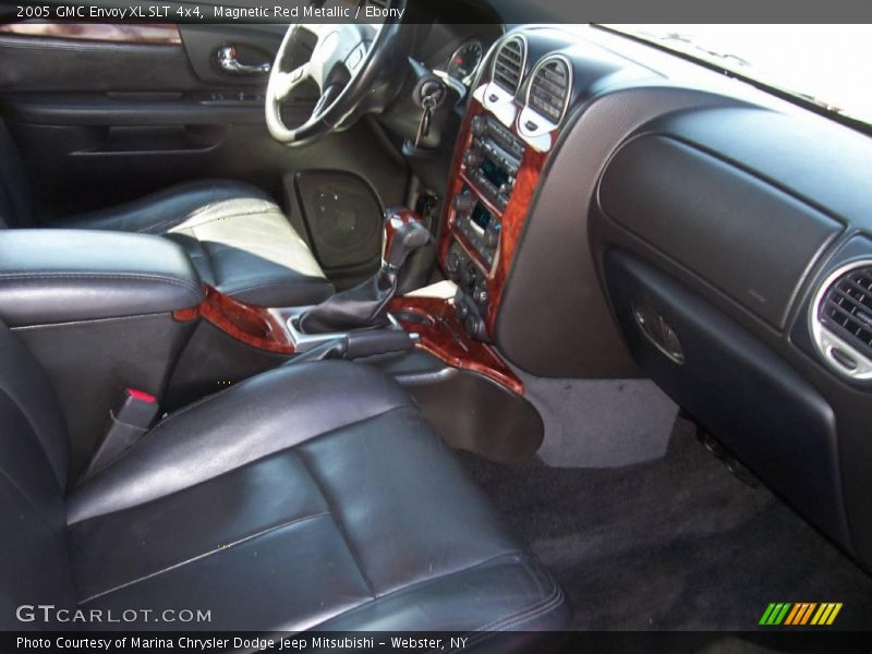Magnetic Red Metallic / Ebony 2005 GMC Envoy XL SLT 4x4