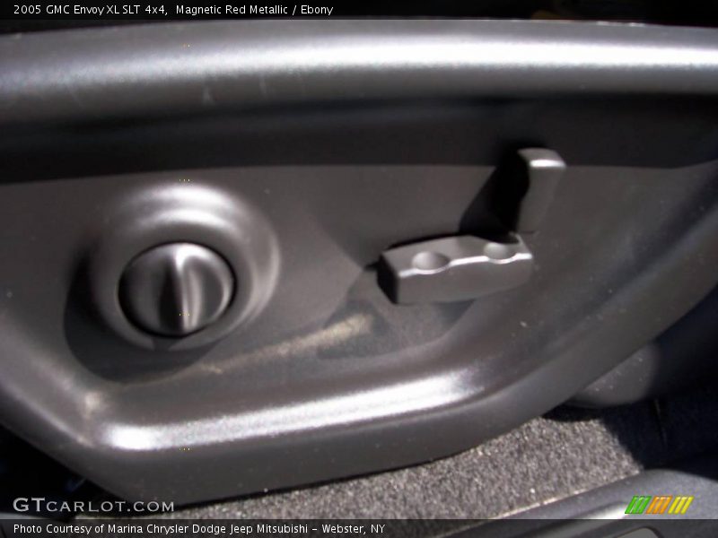 Magnetic Red Metallic / Ebony 2005 GMC Envoy XL SLT 4x4