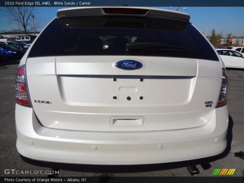 White Suede / Camel 2010 Ford Edge SEL AWD