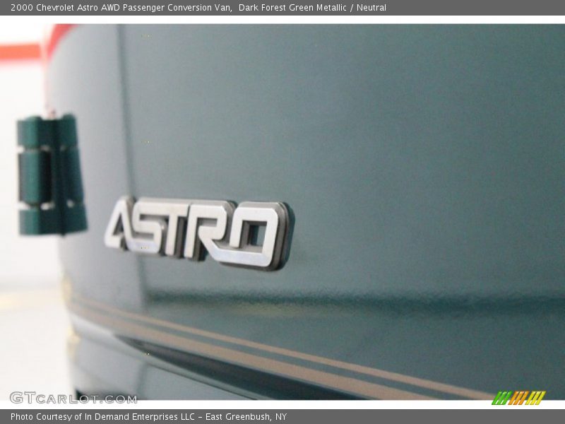 Dark Forest Green Metallic / Neutral 2000 Chevrolet Astro AWD Passenger Conversion Van