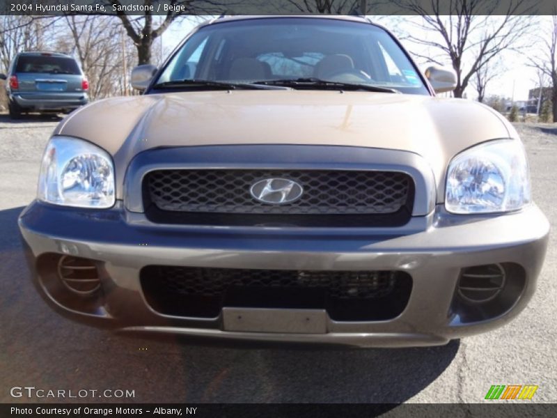 Sandstone / Beige 2004 Hyundai Santa Fe