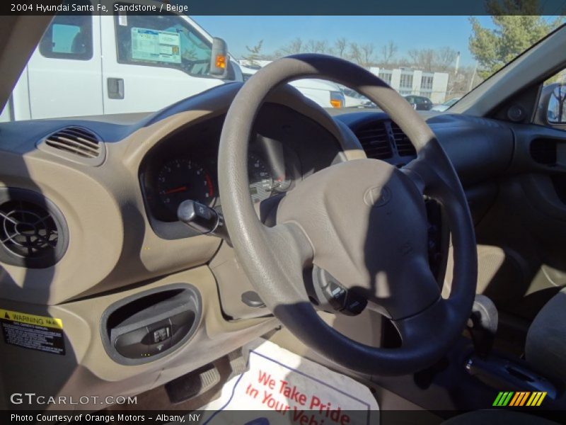 Sandstone / Beige 2004 Hyundai Santa Fe