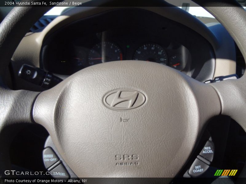 Sandstone / Beige 2004 Hyundai Santa Fe
