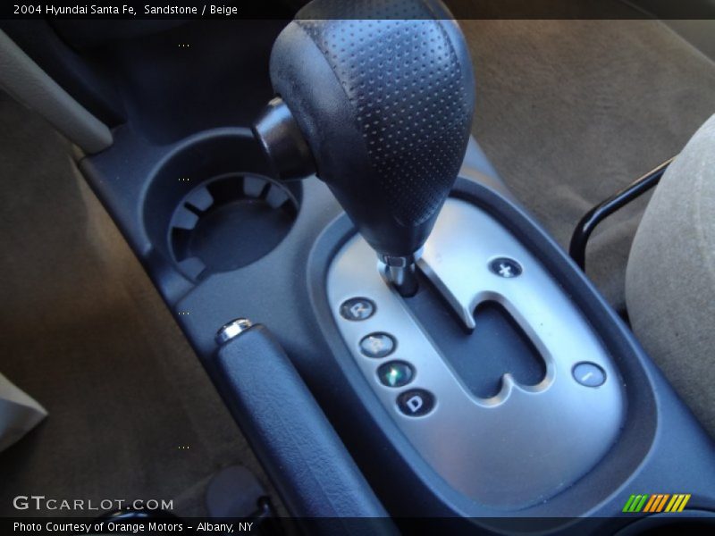 Sandstone / Beige 2004 Hyundai Santa Fe