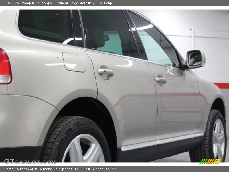 Wheat Beige Metallic / Pure Beige 2004 Volkswagen Touareg V8