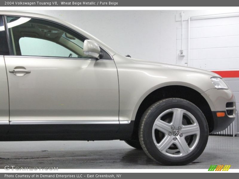 Wheat Beige Metallic / Pure Beige 2004 Volkswagen Touareg V8