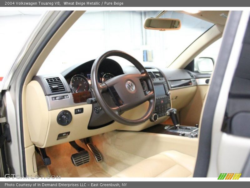 Wheat Beige Metallic / Pure Beige 2004 Volkswagen Touareg V8