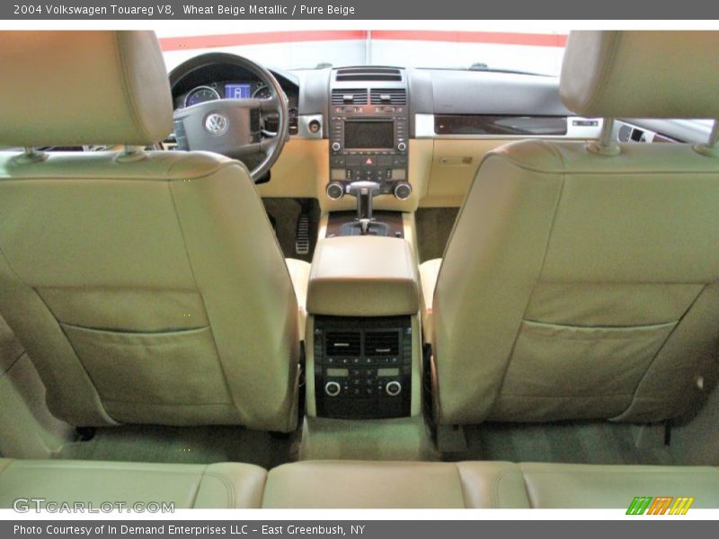 Wheat Beige Metallic / Pure Beige 2004 Volkswagen Touareg V8