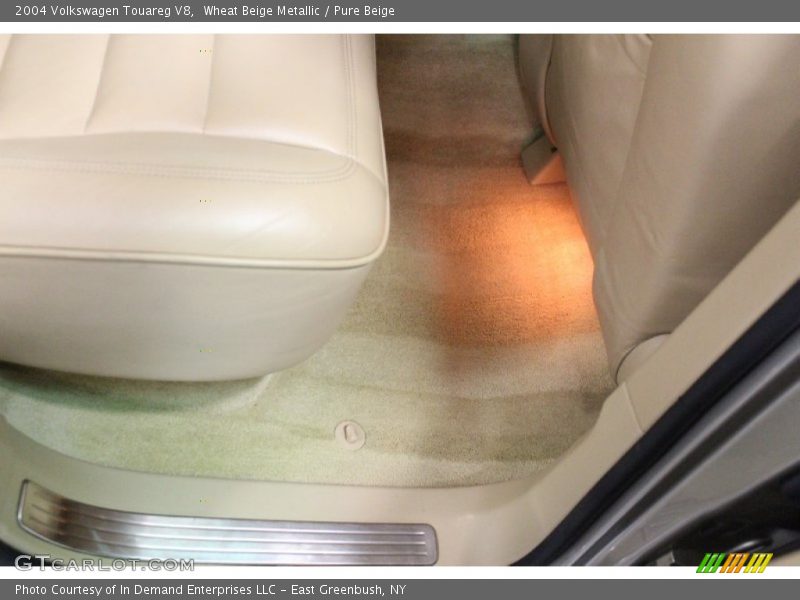 Wheat Beige Metallic / Pure Beige 2004 Volkswagen Touareg V8