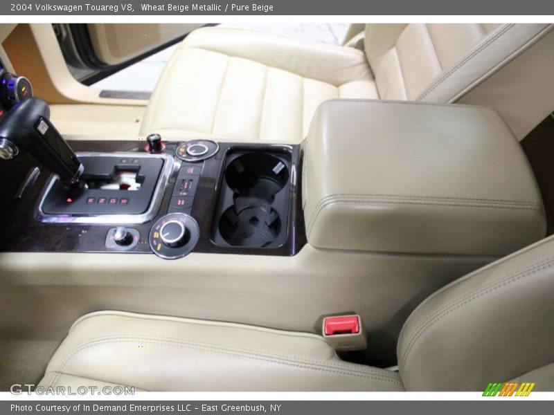 Wheat Beige Metallic / Pure Beige 2004 Volkswagen Touareg V8