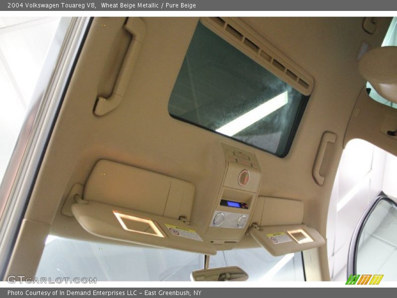 Wheat Beige Metallic / Pure Beige 2004 Volkswagen Touareg V8