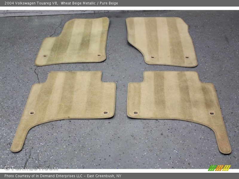 Wheat Beige Metallic / Pure Beige 2004 Volkswagen Touareg V8