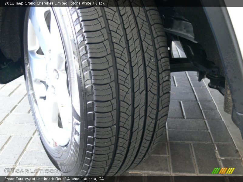 Stone White / Black 2011 Jeep Grand Cherokee Limited