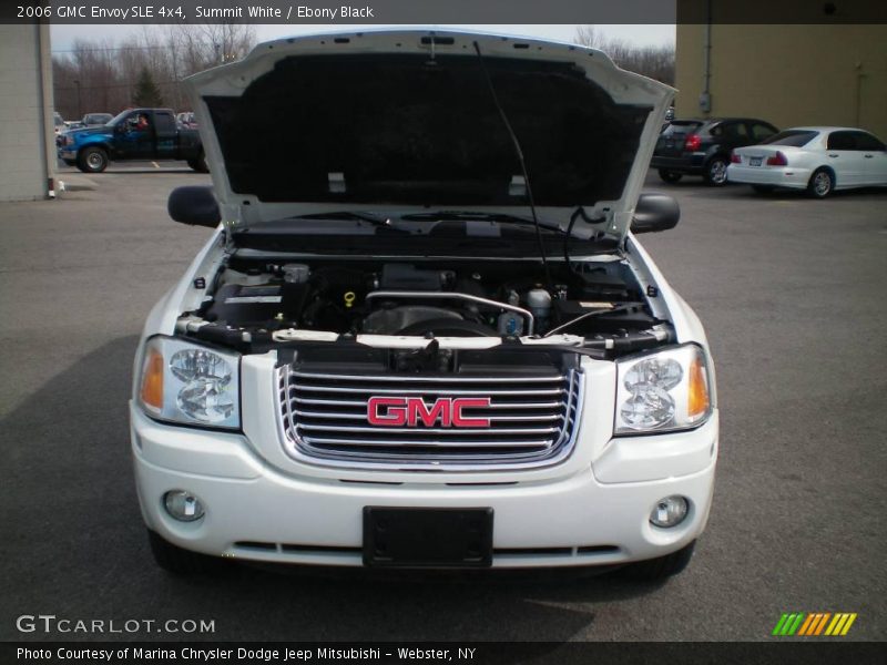 Summit White / Ebony Black 2006 GMC Envoy SLE 4x4