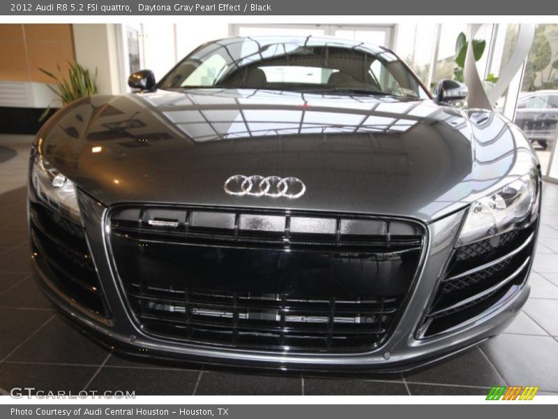 Daytona Gray Pearl Effect / Black 2012 Audi R8 5.2 FSI quattro