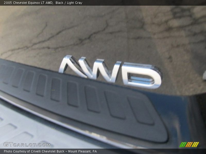 Black / Light Gray 2005 Chevrolet Equinox LT AWD