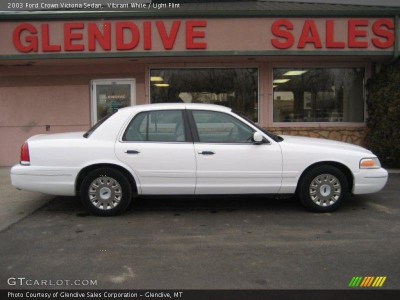 Vibrant White / Light Flint 2003 Ford Crown Victoria Sedan