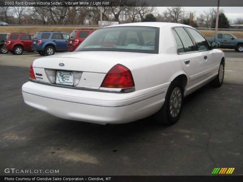 Vibrant White / Light Flint 2003 Ford Crown Victoria Sedan