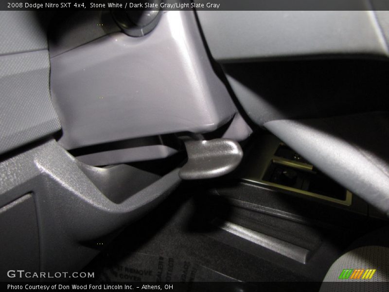 Stone White / Dark Slate Gray/Light Slate Gray 2008 Dodge Nitro SXT 4x4