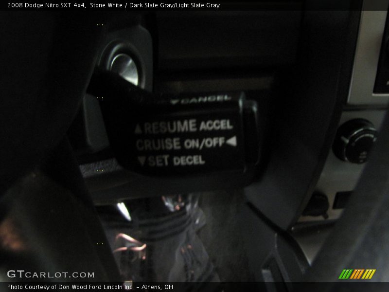 Stone White / Dark Slate Gray/Light Slate Gray 2008 Dodge Nitro SXT 4x4