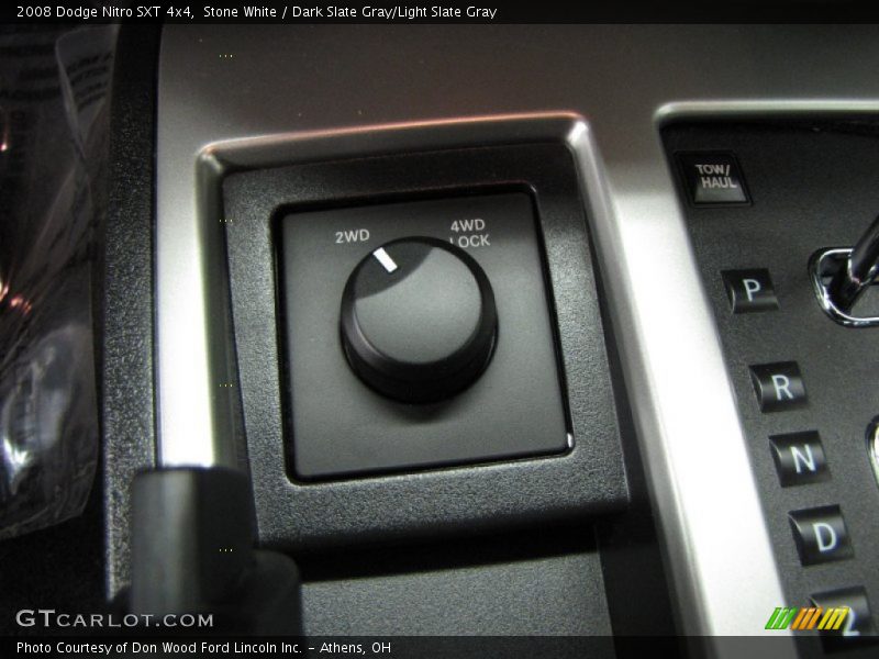 Stone White / Dark Slate Gray/Light Slate Gray 2008 Dodge Nitro SXT 4x4