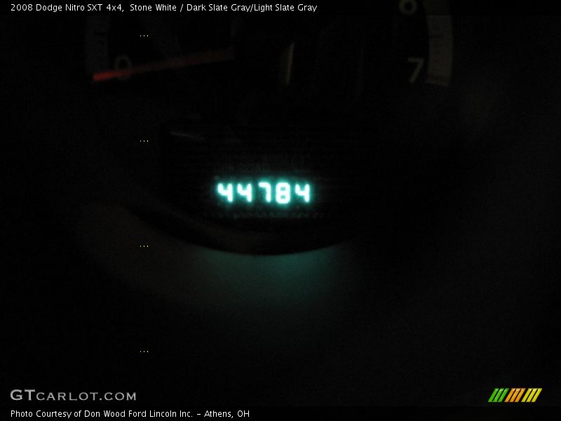 Stone White / Dark Slate Gray/Light Slate Gray 2008 Dodge Nitro SXT 4x4