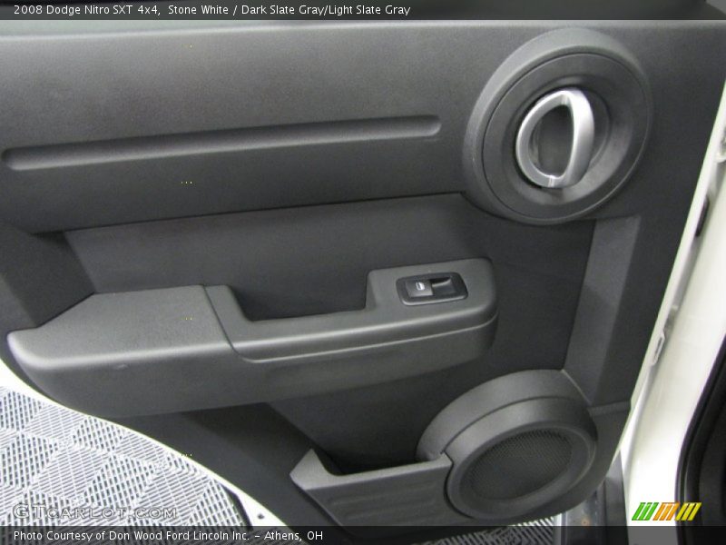 Stone White / Dark Slate Gray/Light Slate Gray 2008 Dodge Nitro SXT 4x4