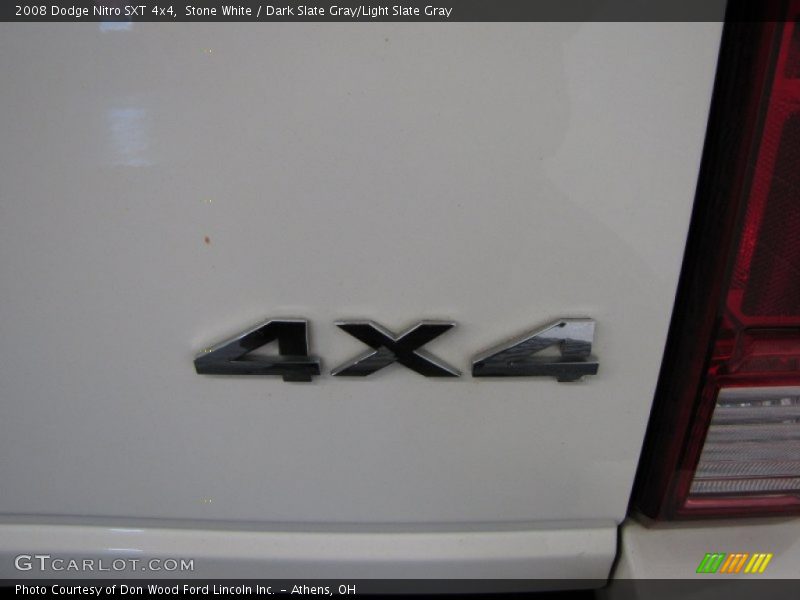 Stone White / Dark Slate Gray/Light Slate Gray 2008 Dodge Nitro SXT 4x4