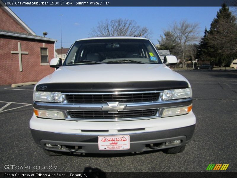 Summit White / Tan 2002 Chevrolet Suburban 1500 LT 4x4