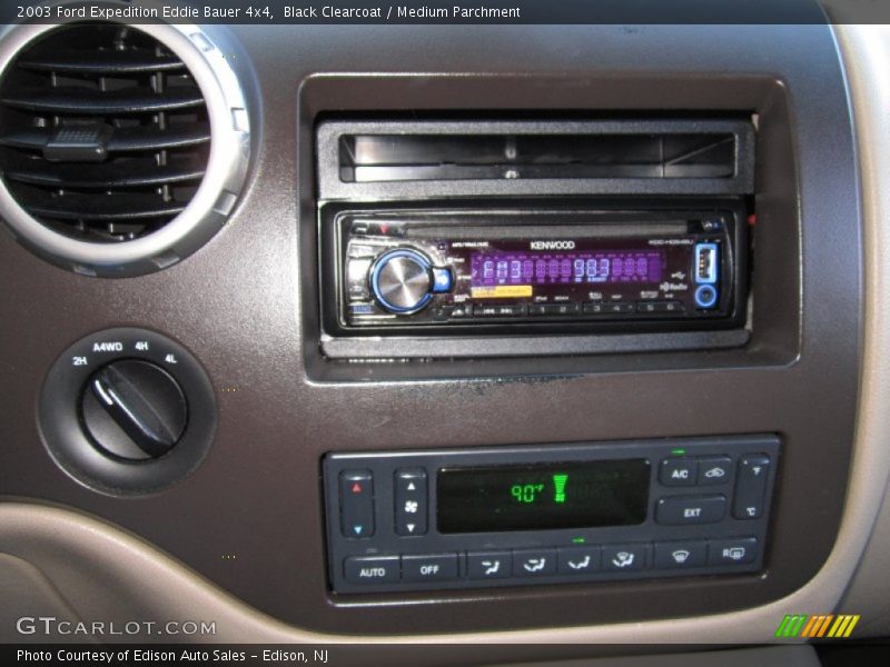 Black Clearcoat / Medium Parchment 2003 Ford Expedition Eddie Bauer 4x4